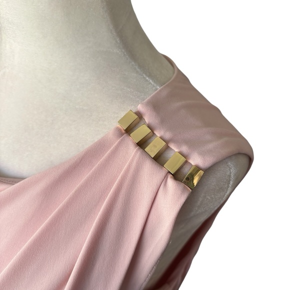 Jessica Simpson NWT Pink Sleeveless Sheath Dress with Gold Accent 4 - Picture 4 of 13